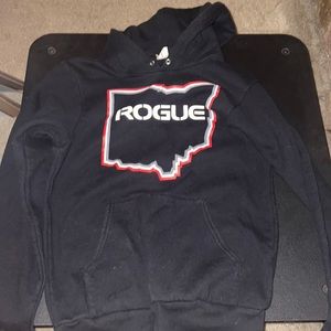 Rogue pullover hoodie string missing size small Guc